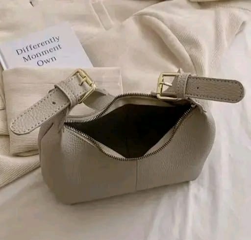 Cross body siling bag - Image 2