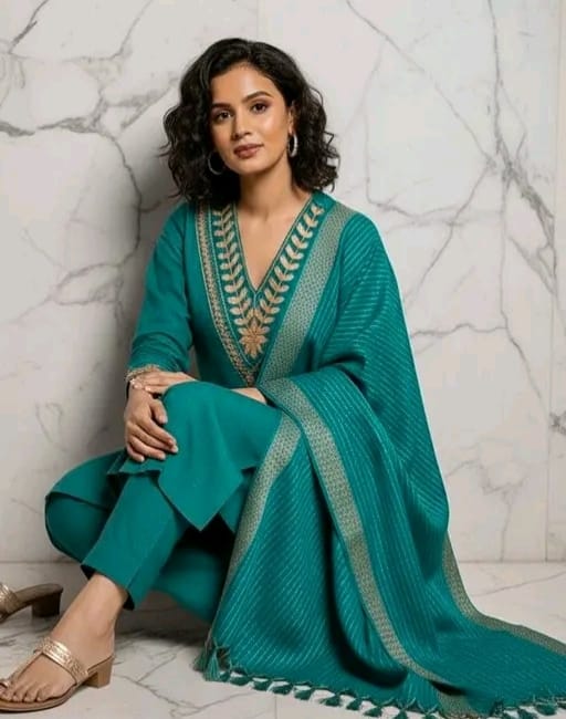 Kurti set with pants - Image 6