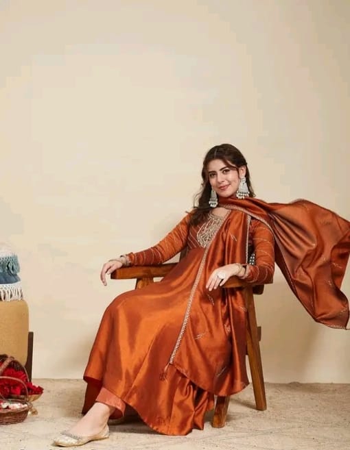 Embroidered silk anarkali suit - Image 3