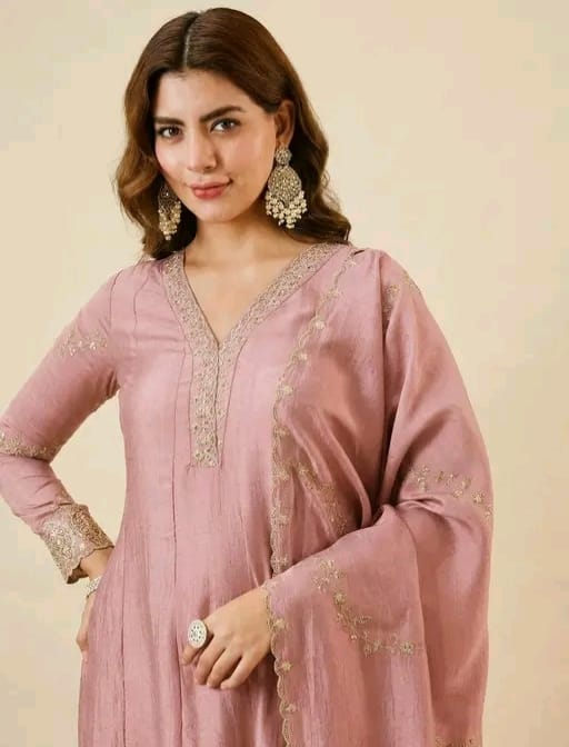 Embroidered V neck anarkali - Image 10