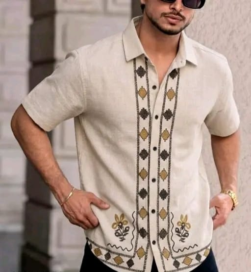 Embroidered casual shirts - Image 1